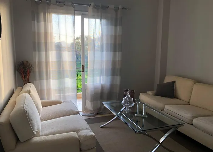2 Bedroom Spacious Garden Apartment
