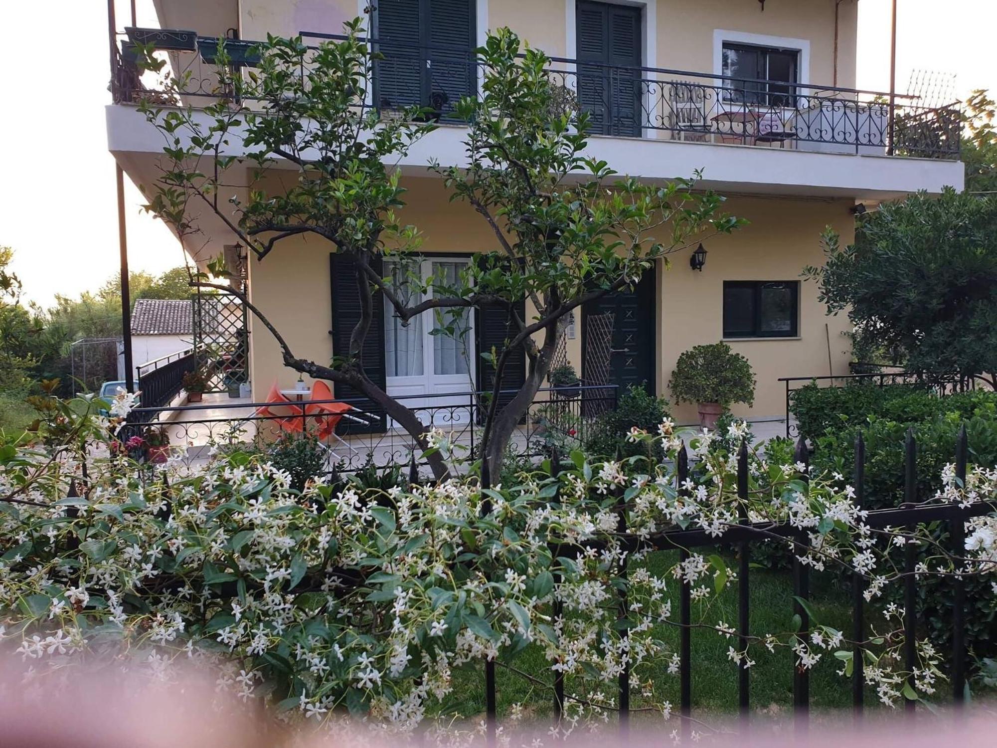 2 Bedroom Spacious Garden
