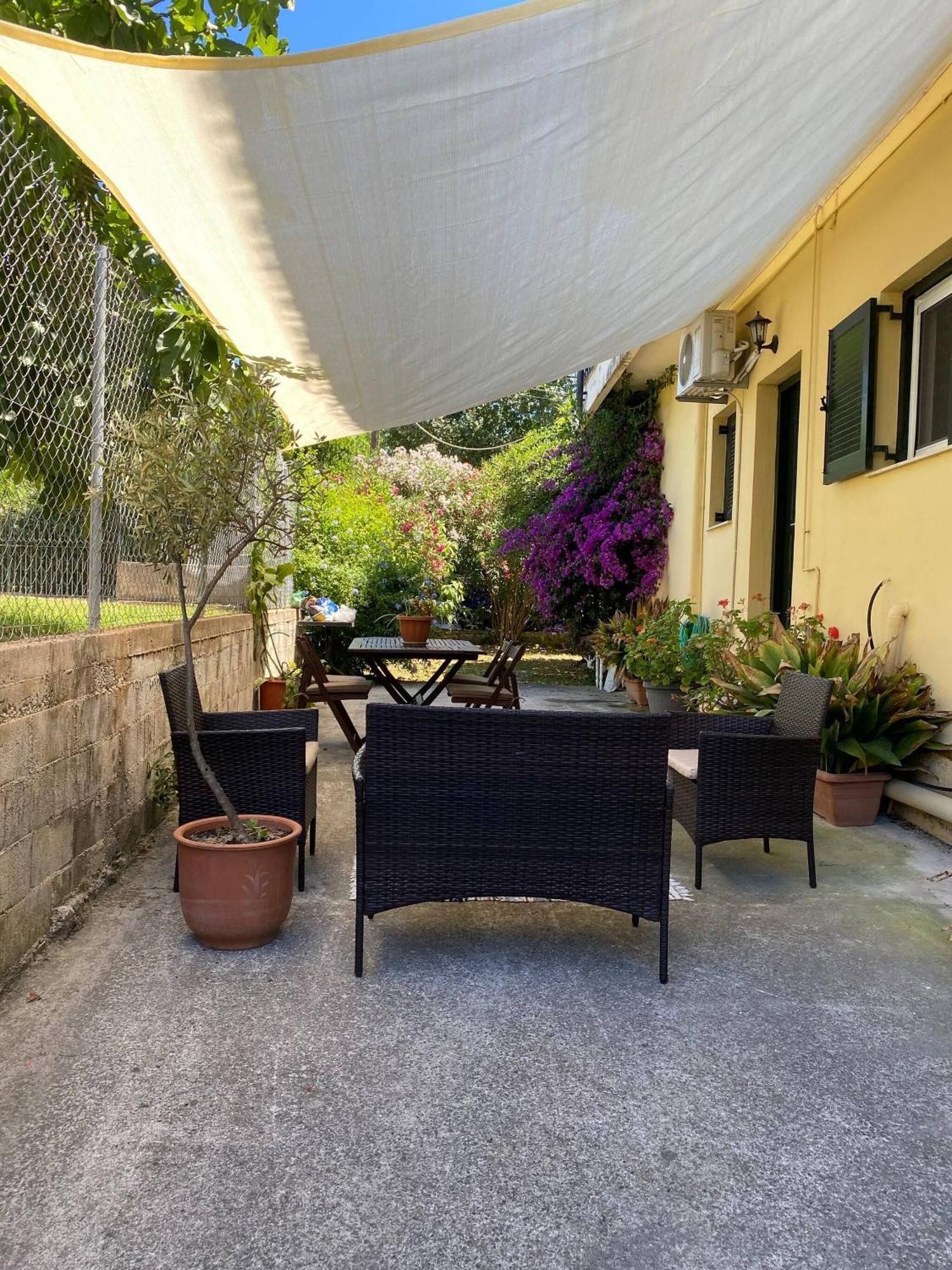 2 Bedroom Spacious Garden Apartment Kanoni (Corfu)