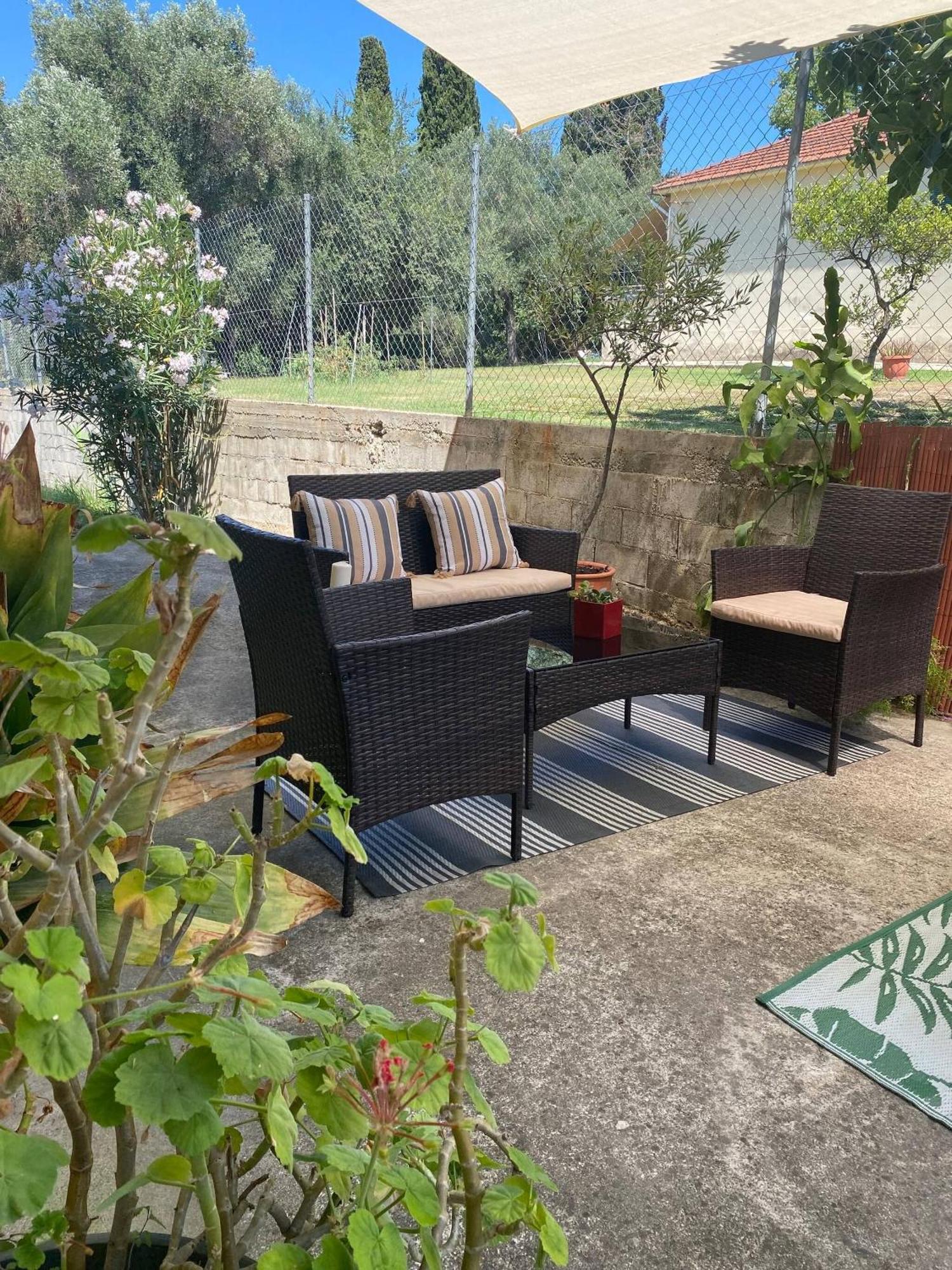 Apartment 2 Bedroom Spacious Garden Kanoni (Corfu)