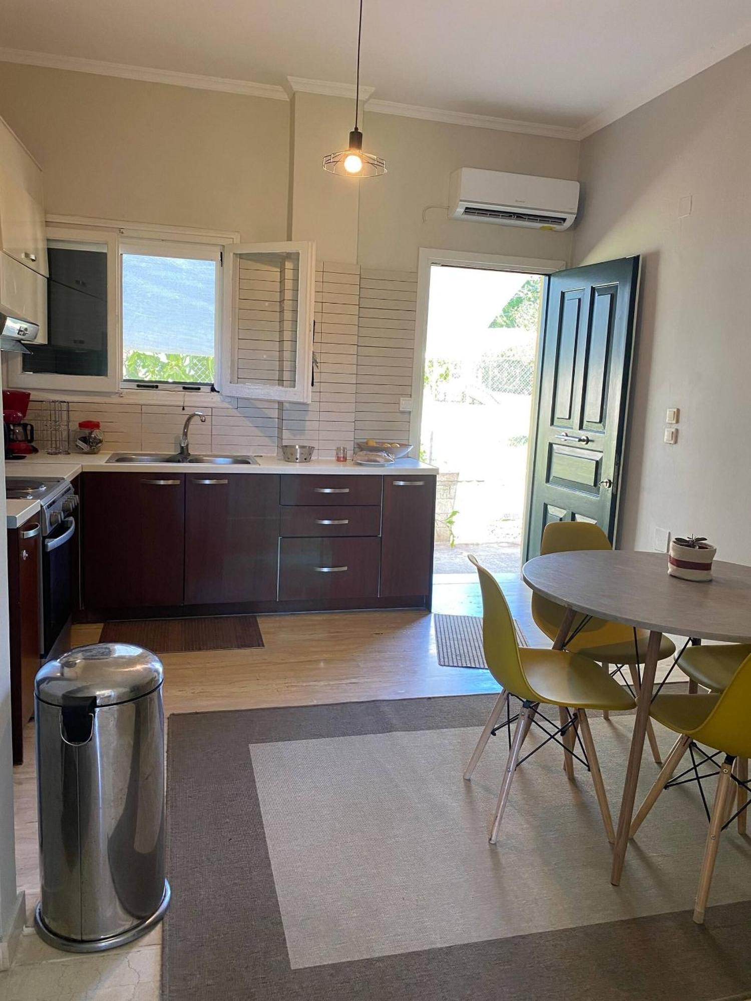 2 Bedroom Spacious Garden