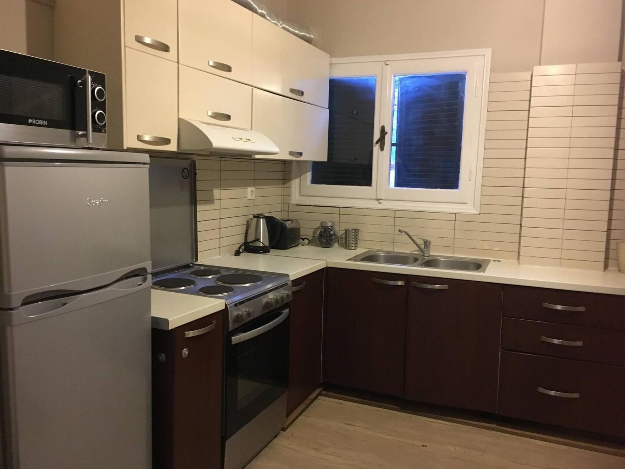 Apartment 2 Bedroom Spacious Garden